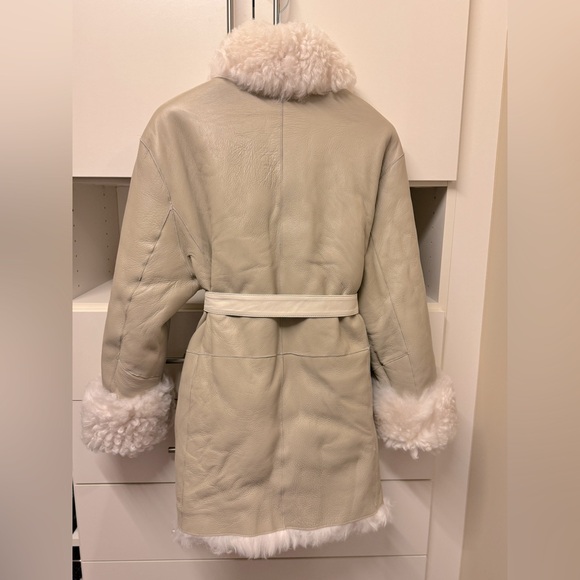 NWT REVERSIBLE LAMB FUR & SHEARLING JACKET, Ivory, size M. Relaxed/oversize fit - Picture 12 of 17